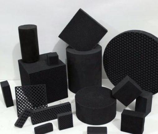 <a href='http://www.7usky.com' target='_blank'><u>蜂窩活性炭</u></a>