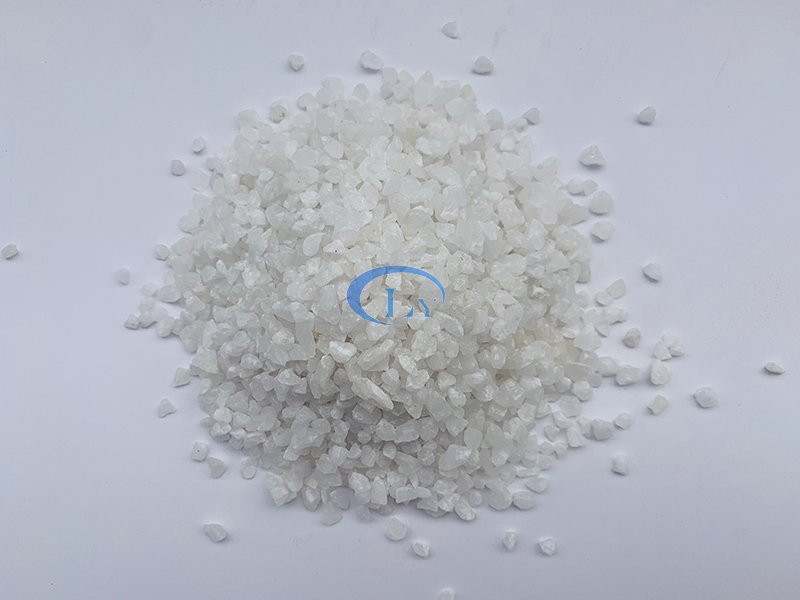 <a href='http://www.7usky.com' target='_blank'><u>石英砂濾料</u></a>