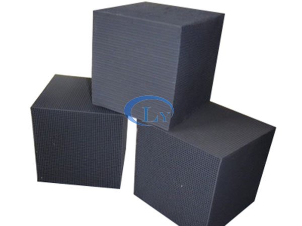 <a href='http://www.7usky.com' target='_blank'><u>蜂窩活性炭</u></a>